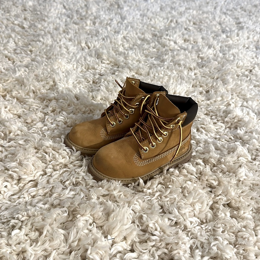 Toddler timbs